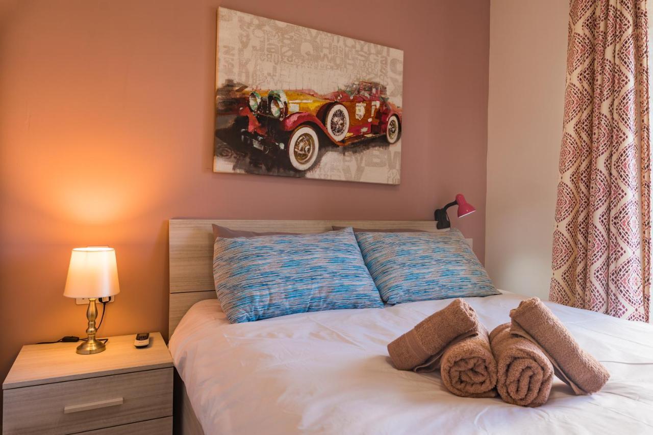 Sh6A- Qawra Prime Location 2 Bedroom Apartment San Pawl il-Baħar Kültér fotó